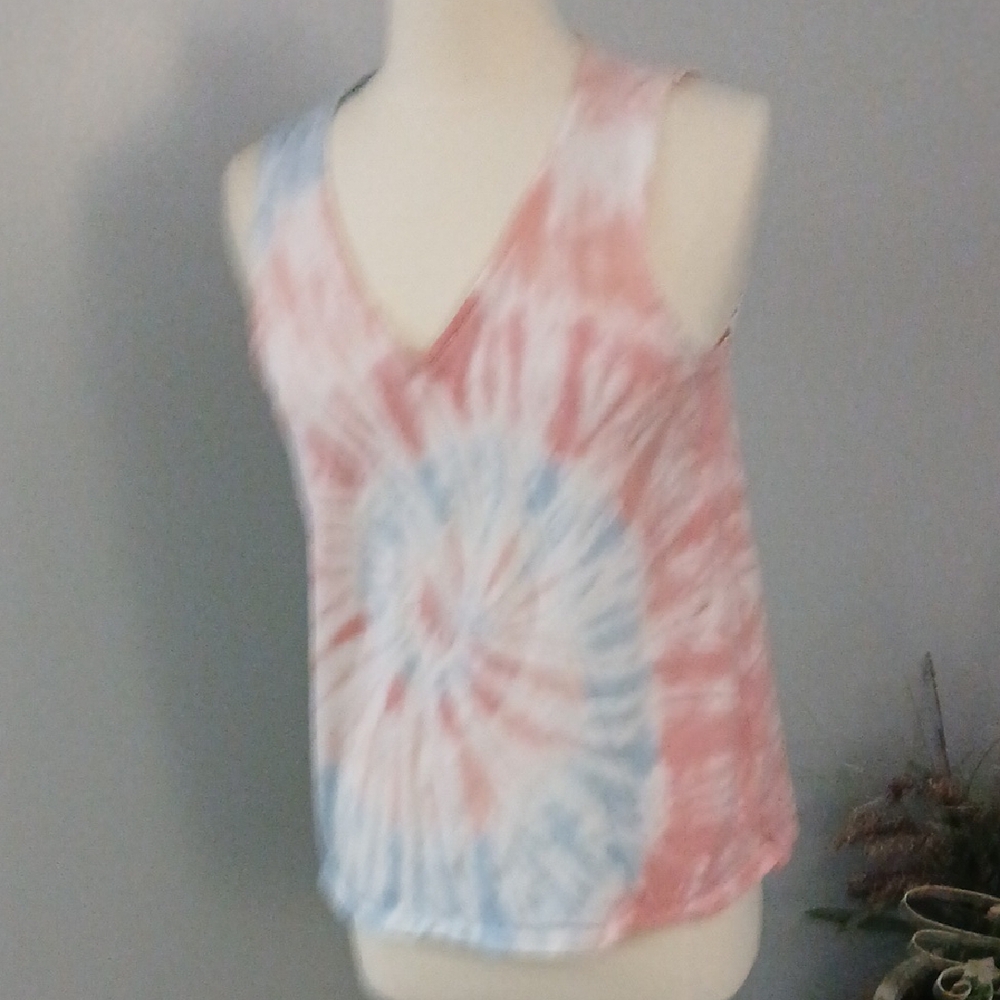 Old Navy Pink and Blue Tank Top Tie-Dye Style - Picture 6 of 6